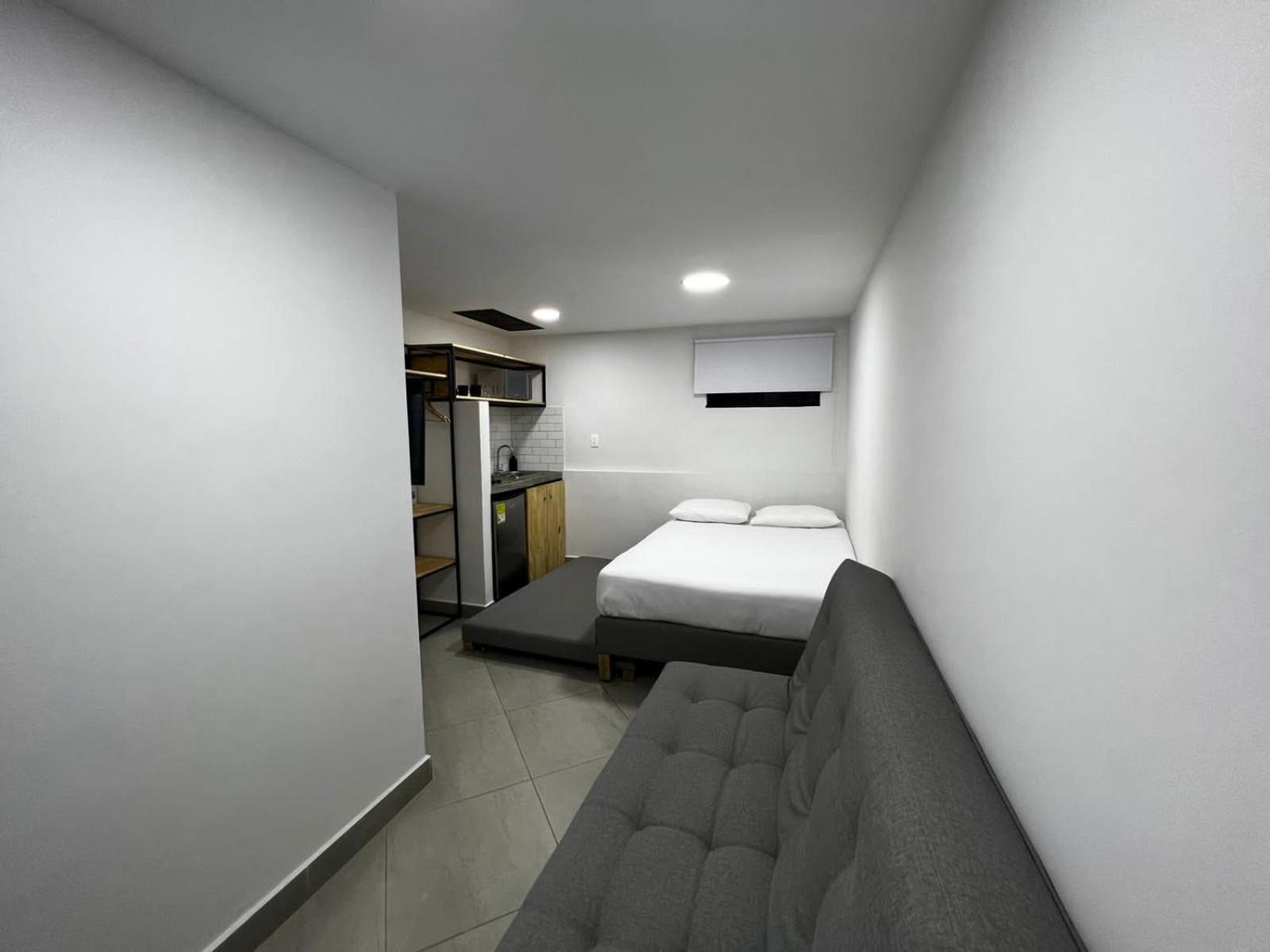 Casa Hotel Los Laureles Medellin Bagian luar foto